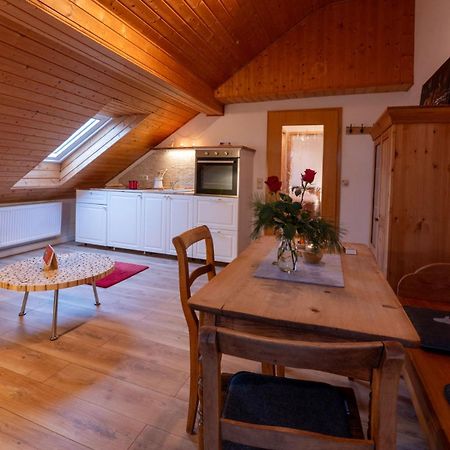 Ferienwohnung „Rose“ Wiesenfelden Εξωτερικό φωτογραφία